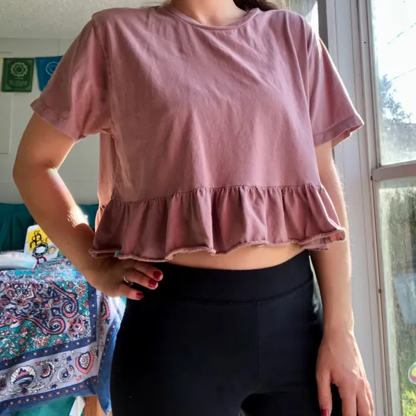 Wild Fable ruffle crop top - Image 2