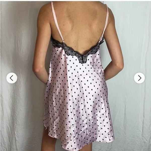 - Victoria’s Secret lingerie womens dress slip on discontinued vintage rare HTf - Image 2