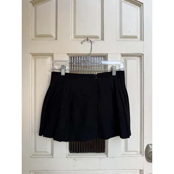 Garage‎ Black Pleated Mini Wrap Skort Side Tie Preppy Dark Academia Size XS - Image 4