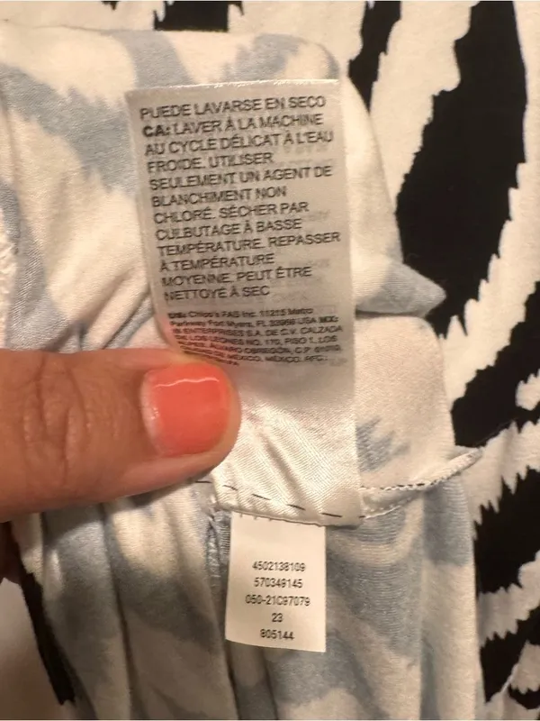 NWT Chico’s Black White Abstract Print Sleeveless Maxi Dress Size 4 - Image 5
