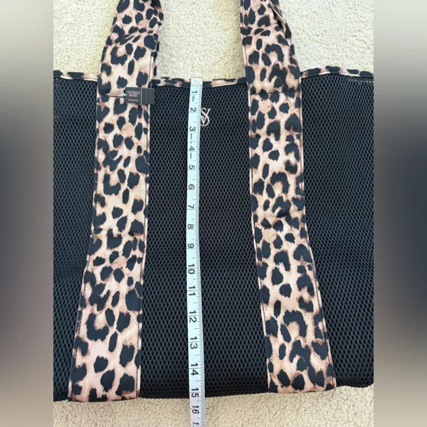 Victoria’s Secret mesh shopper with leopard accent cheetah handles - Image 7