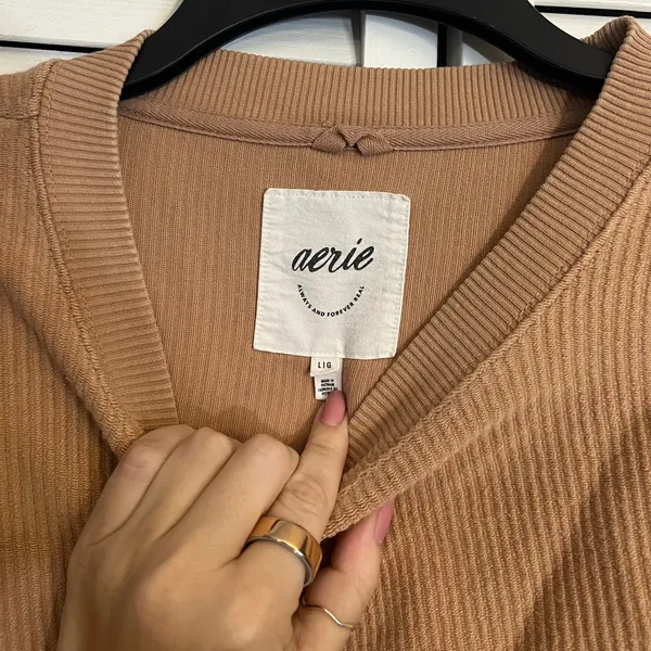 aerie | size large brown khaki ribbed crewneck - Image 3