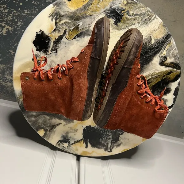 Patagonia Activist Waterproof Rusted Iron Suede Boots 6.5 - Image 7