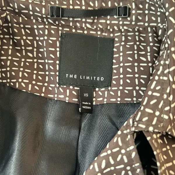 🔥🔥 5/$25 sale 🔥🔥 The Limited Brown & White Rain Jacket Size XS - Image 7