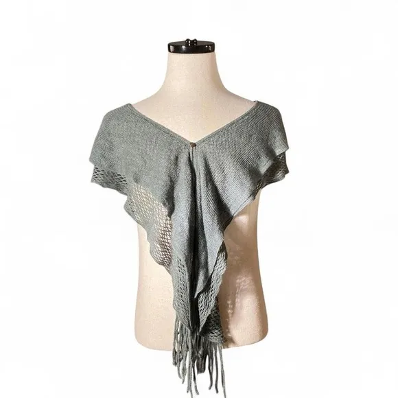 Chloé Boho Knit Fringe Poncho Wrap Women OS Gray Mesh Shawl Capelet V-Neck - Image 2
