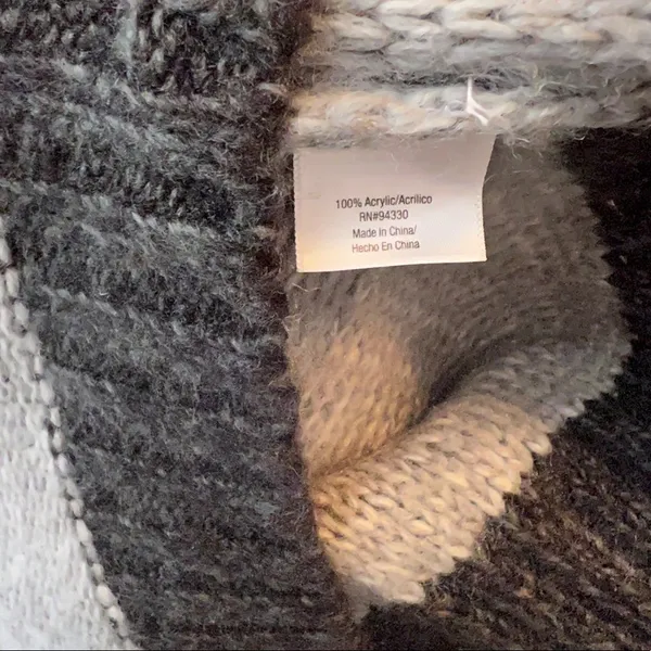 ANA‎ Sweater nwt - Image 7