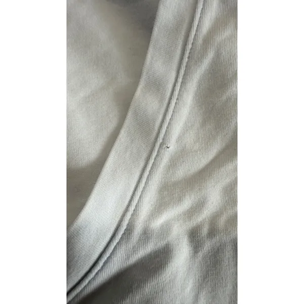 Lululemon Womens Light Blue V-Neck Short Sleeve Cropped flaw cut Tee Shirt - Image 3