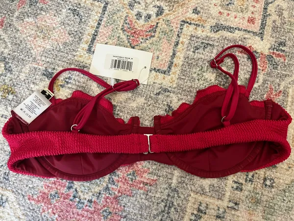 Daisy Dippin’  Bikini Top - Image 3