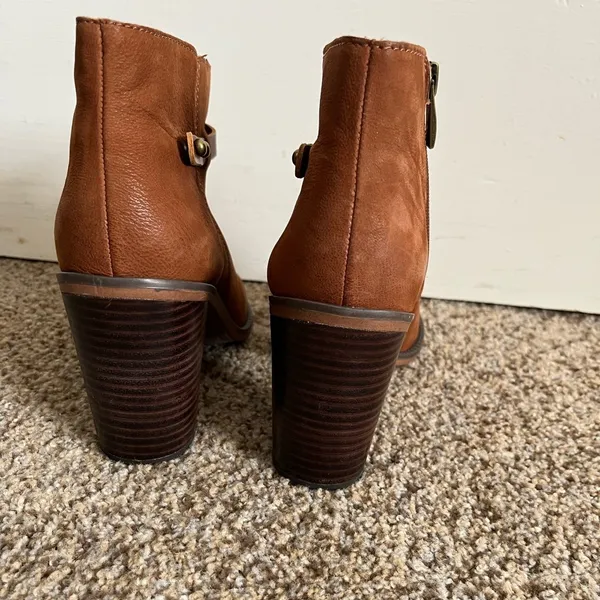 Franco Sarto leather bootie - Image 2