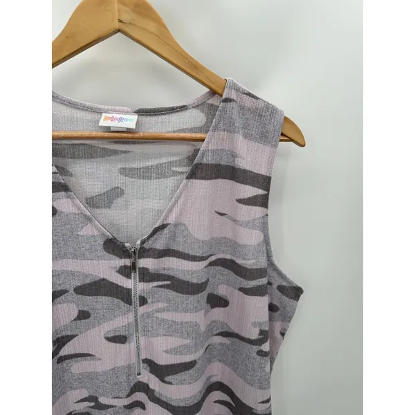 Lularoe Women Pink Purple Grey Camo V-Neck Front Zip Tank Top Large‎ BD28 - Image 3