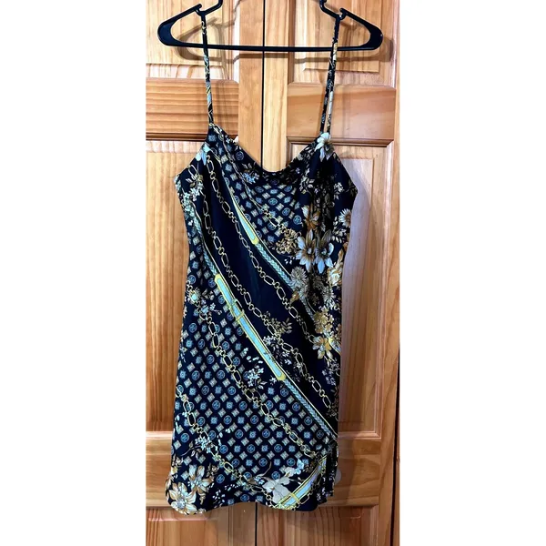 Princess‎ Polly Women Sz 10 Lucci Satin Slip Dress Mini Floral Chain Print Black - Image 3
