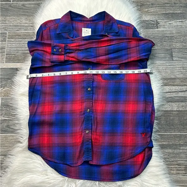 American Eagle Vintage Boyfriend Button Down Flannel Shirt - Image 4