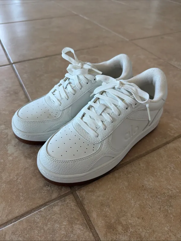 ALO Recovery Mode Sneaker Natural White Gum M5 W6.5 Vegan Leather Box - Image 4