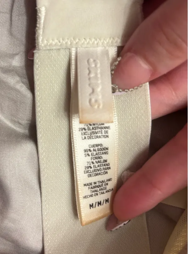 SKIMS Bralette Triangle - Image 3