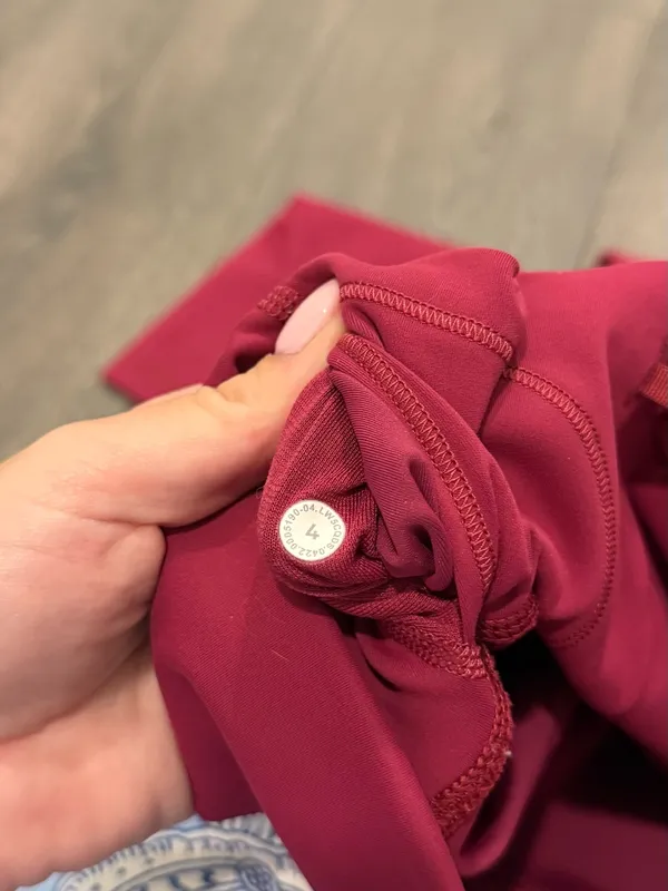 Lululemon Wunder Train High Rise Tight Leggings size 4 pomegranate - Image 3