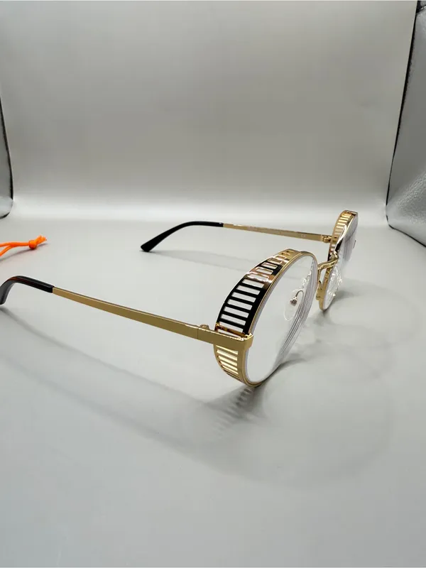 Vooglam Round Gold Metal Frame Glasses, unknown prescription - Image 3