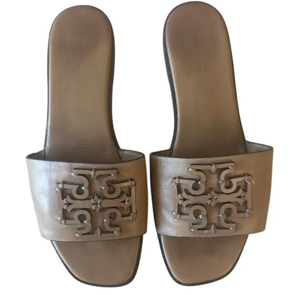 Tory Burch Ines Leather Slides‎ Almond Beige Sandals 9 - Image 2