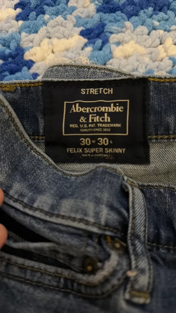 Abercrombie & Fitch Jeans - Image 3