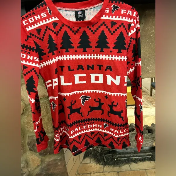 Atlanta Falcons shirt-unisex/sleepwear. No flaws-soft-Christmas top! Medium - Image 3