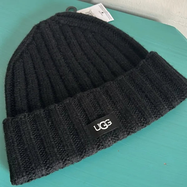 New UGG Soft Cozy Plush Chunky Ribbed Wool Blend Cold Weather Outdoor Beanie - Image 10
