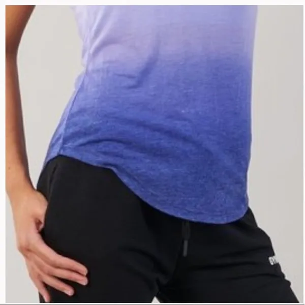 ✨ Gymshark Ombre T-Shirt✨ - Image 9