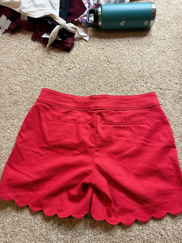 The Limited Red scallop Shorts - Image 4