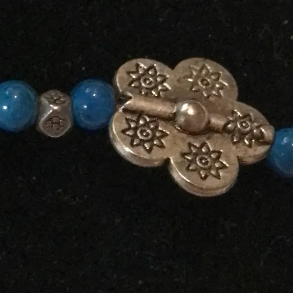 New- bohemian flower bracelet with blue beads adjustable - Image 7