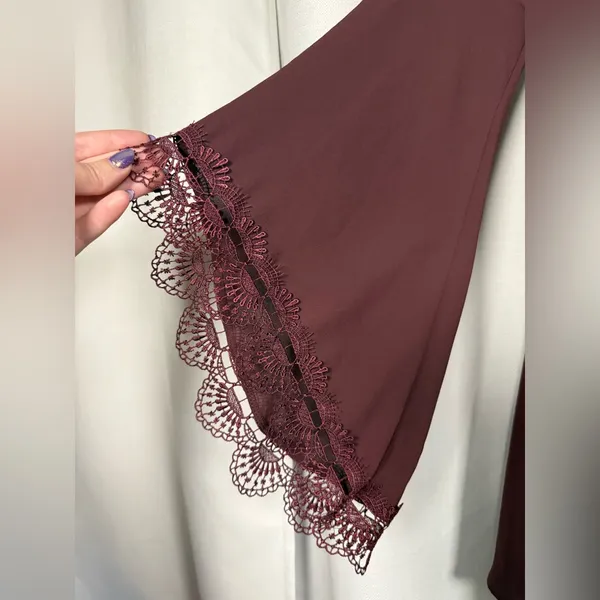 ASTR The Label Burgundy Bell Sleeve Lace V Neck Shift Dress - Image 6