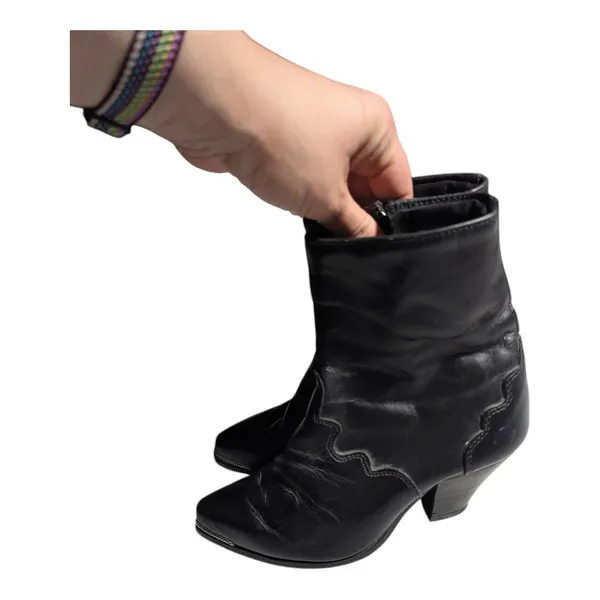 Vtg 1980s Black Leather Scalloped Detail Pointed Toe Block Heel Western Boots 7 - Image 7