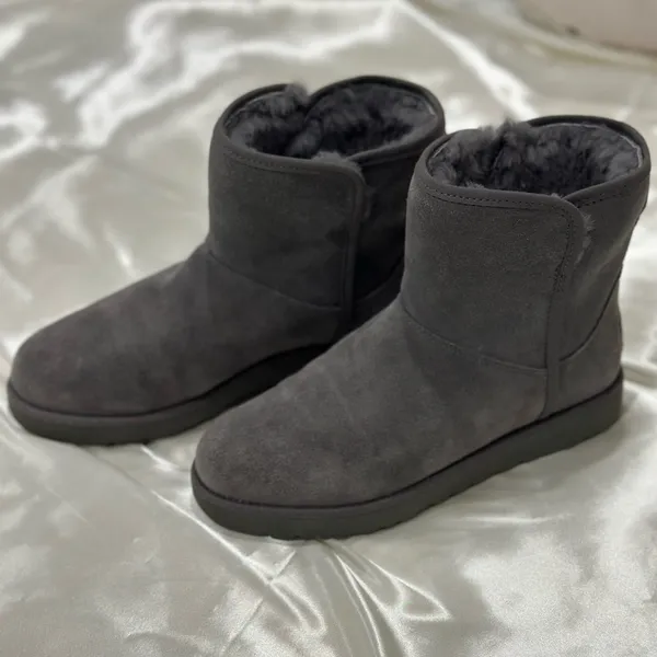 Ugg Cory II Suede Short Ankle Boots 5 Charcoal Gray Minimal Classic Mini Fall - Image 10
