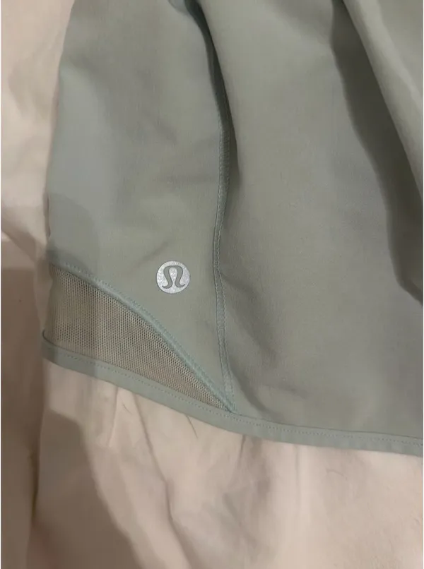 Mint green, Lululemon hot hots 2.5 inch - Image 4