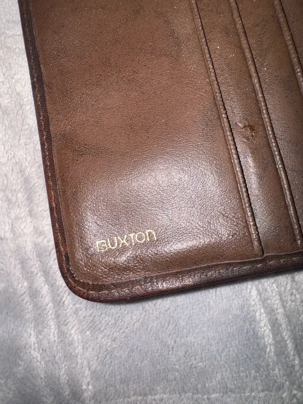 Vintage Buxton Top Grain Cowhide Leather Chestnut Wallet - Image 7