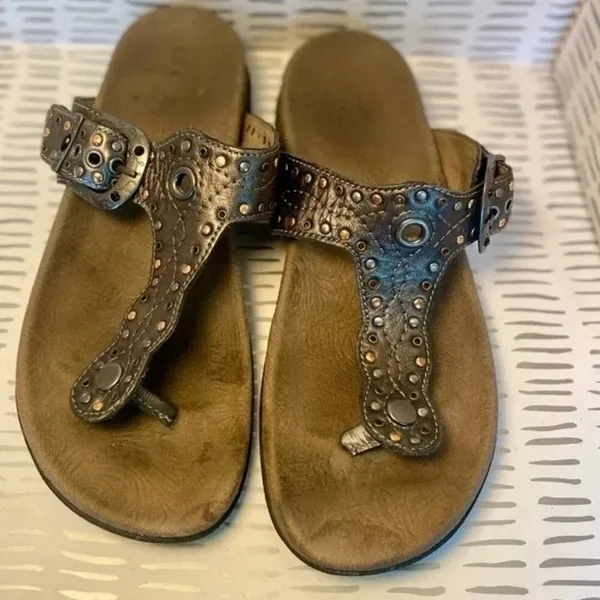 Taos Siren Womens Pewter Metallic Leather Studded Comfort Arch Support Sandals 7 - Image 3