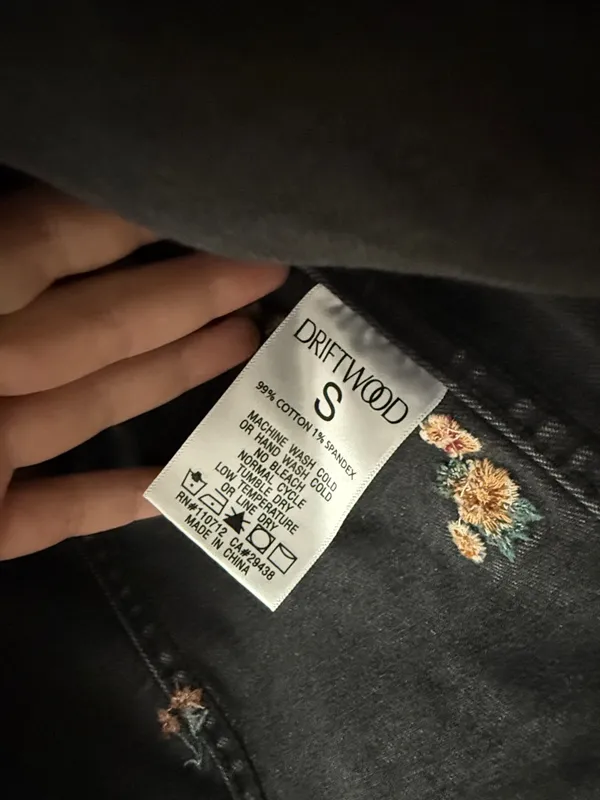 Free People Driftwood floral embroidered denim jacket - Image 6