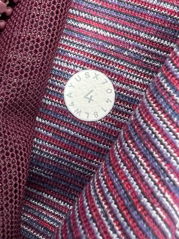 Lululemon Define Jacket
Edged Stripe Jacquard Blueprint Royal‎ Ruby - Image 7