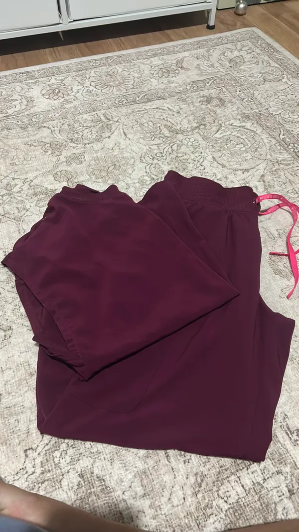 MedCouture Scrub Set Amp - Image 7