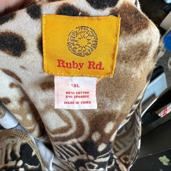 Ruby‎ Rd. Top Brown Size XL - Image 8