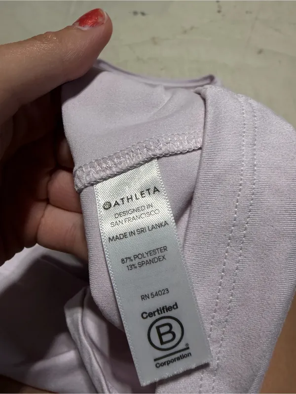 Athleta Women’s Short Sleeve Tee - Light Lavender medium - Image 6