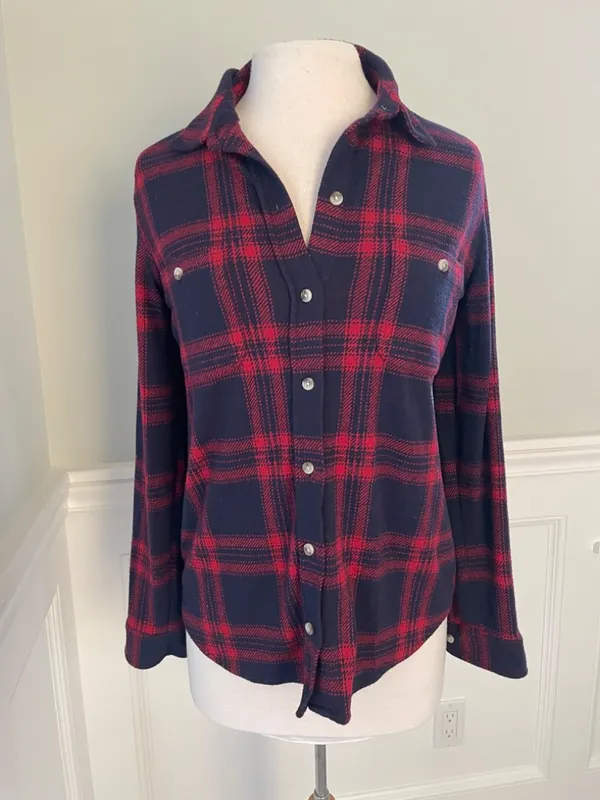 Faherty Red/Blue Plaid Flannel Button Down Shirt Size S! - Image 2