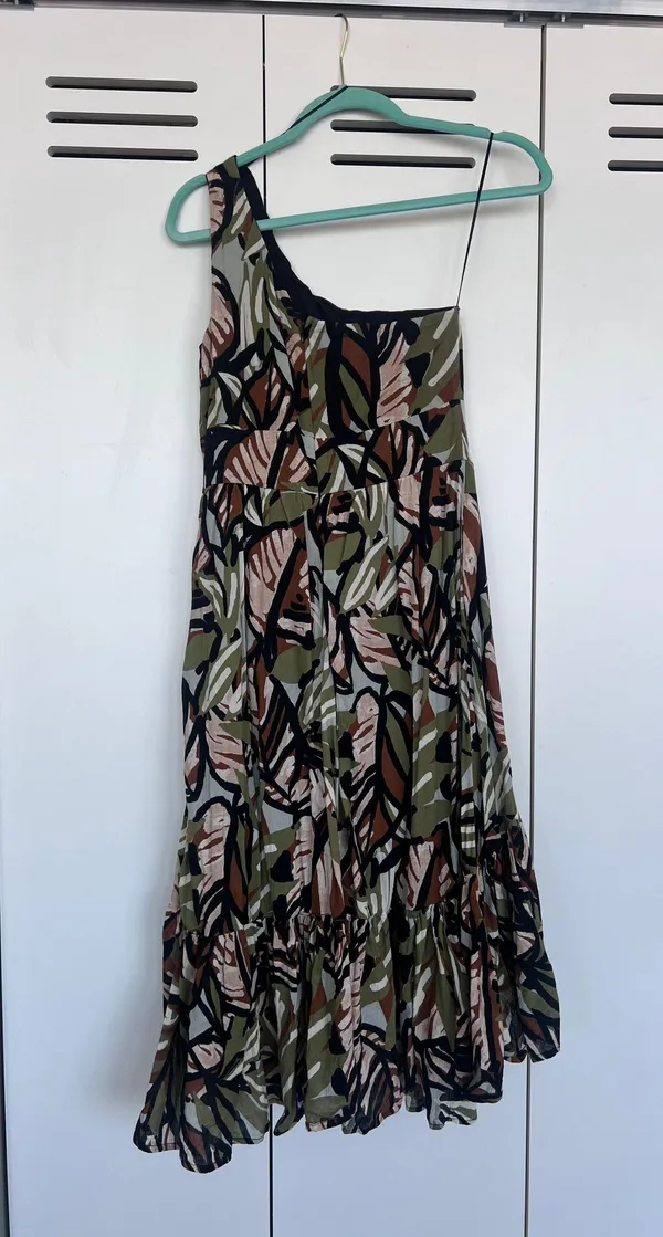 Boutique Dress - Image 2