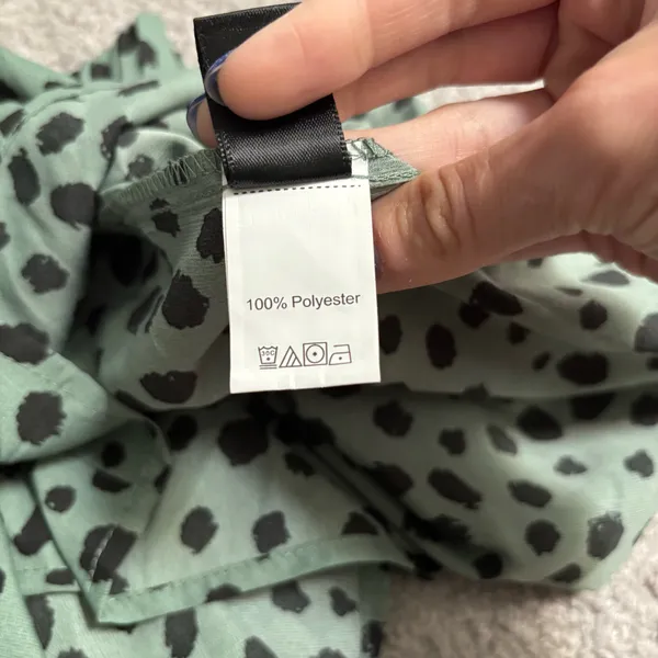 SHEIN Green and Black Dalmatian High Waisted Shorts - Image 4