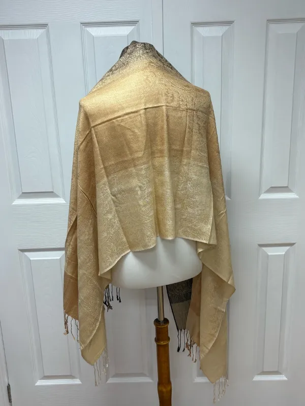 Gold and Black Paisley Pashmina Shawl With Fringes - 71" x 28"‎ - NEW In Bag. - Image 3