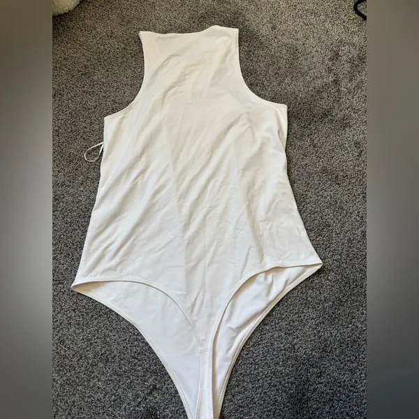 Abercrombie Soft AF Bodysuit - Image 6