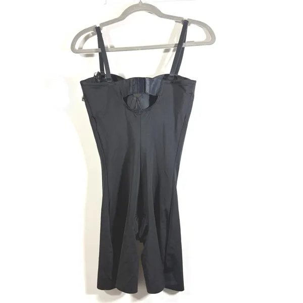 Spanx Suit Your Fancy Strapless Cupped Mid-Thigh Bodysuit Very Black 10156R M - Image 7