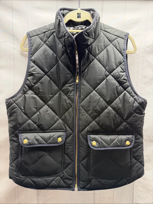 J. Crew Factory Quilted Black Zip Up Puffer Vest with Snap Pockets Size Large - Image 5