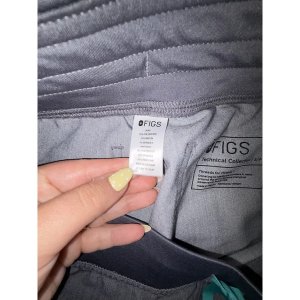 figs livingston scrub pants set graphite gray small pet casma top small - Image 9