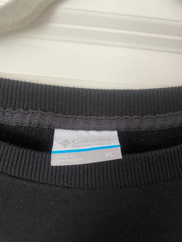 Columbia Women’s Black Pullover Size XL - Image 2