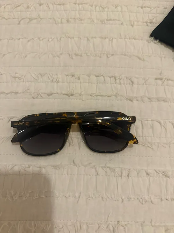Quay Australia Sunglasses - Image 3