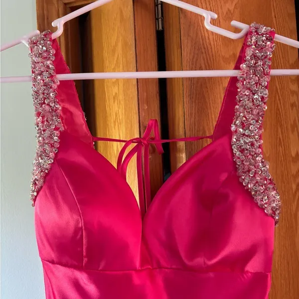 Faviana Couture Pink Prom Dress - Image 2