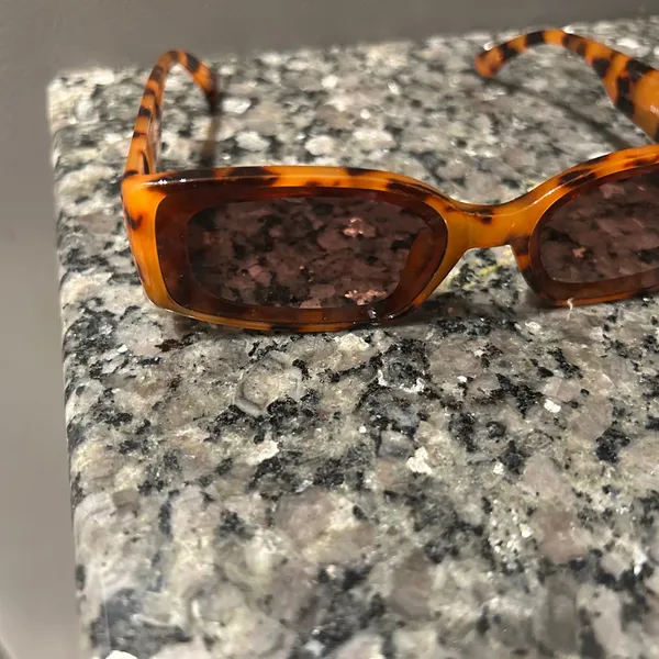 Tortoise Shell Sunglasses Brown - Image 10